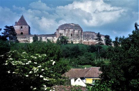 Stolzenburg (rum. Slimnic): Burgruine (1991)