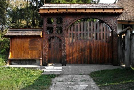 Aitau (rum. Aita Mare, ung. Nagyaita): Tor zur Kirchenburg (2018)