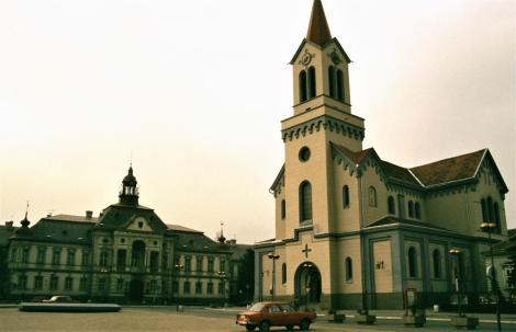 Groß-Betschkerek: Freiheitsplatz [Trg Slobode] (1990)