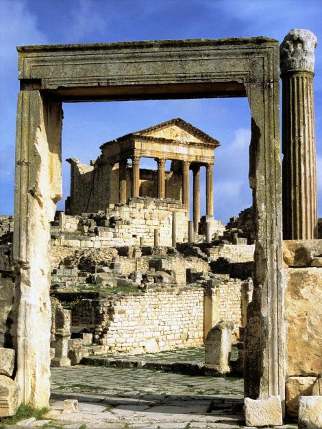 Dougga: Blick zum Kapitol (1998)