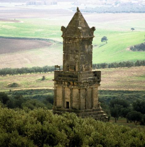 Dougga: Libysch-punisches Mausoleum (1998)