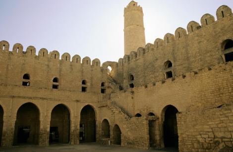 Sousse: Ribat [islamisches Wehrkloster] - Innenhof (1998)