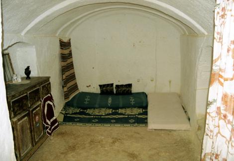Matmata: Zimmer einer Höhlenwohnung (1998)