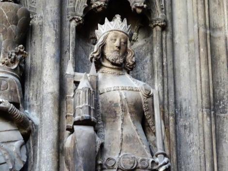 Wien: Stephansdom - Statue Rudolfs des Stifters am Bischofstor (2019)