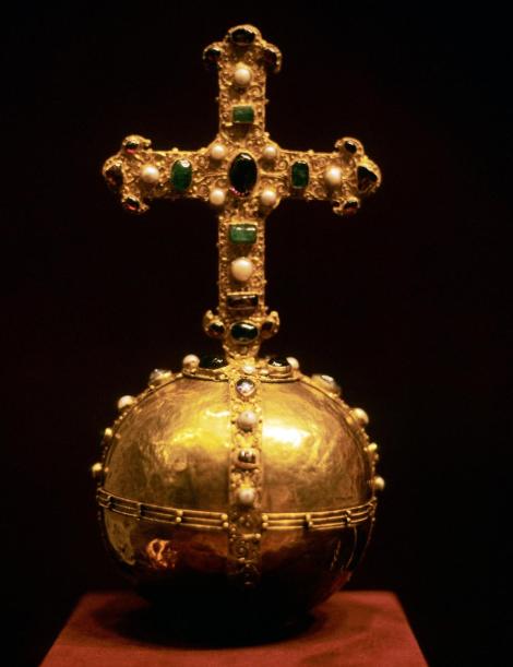 Wien: Schatzkammer in der Hofburg - Reichsapfel (1987)