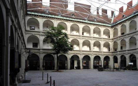 Wien: Hofburg - Stallburg Innenhof (2019)