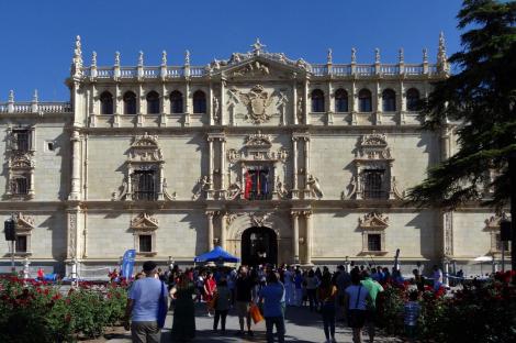 Alcalá de Hénares: Universität [Colegio Mayor San Ildefonso] - Fassade (2019)