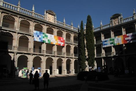 Alcalá de Hénares: Universität [Colegio Mayor San Ildefonso] - 1. Innenhof [Hof des hl. Tomas de Villanueva] (2019)
