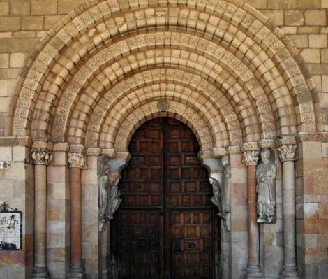 Avila: Kirche San Vicente - Südportal (2019)