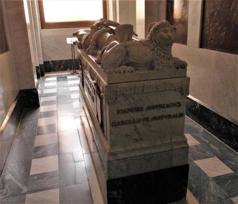 El Escorial: Klosterpalast - Pantheon der Infanten, Sarkophag von Don Juan d'Austria (2019)