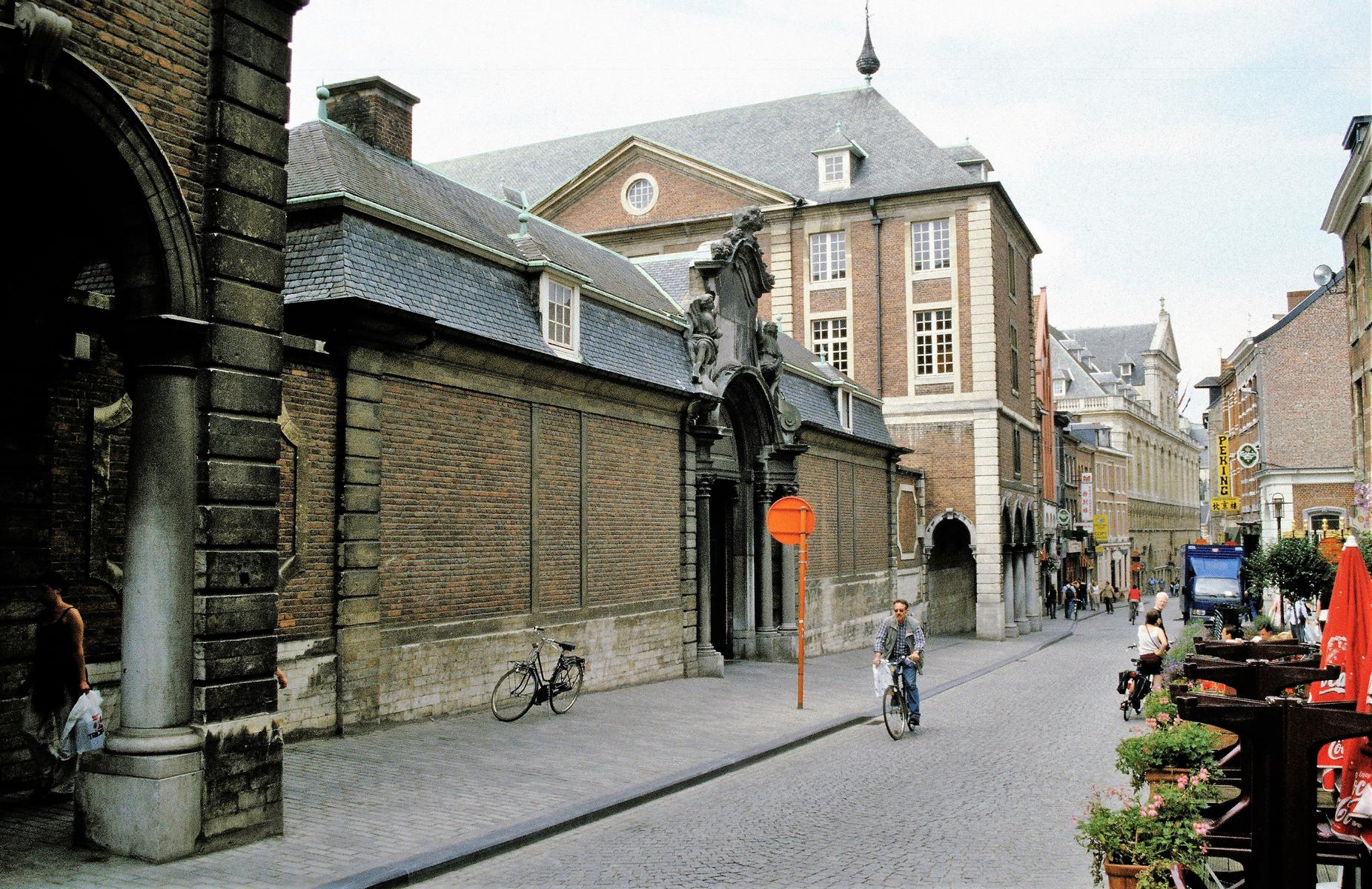 Löwen: Heiliggeistkolleg (2003)