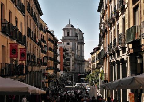 Madrid: Calle de Toledo mit Kirche San Isidro (2019)