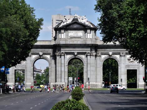 Madrid: Puerta de Alcala (2019)