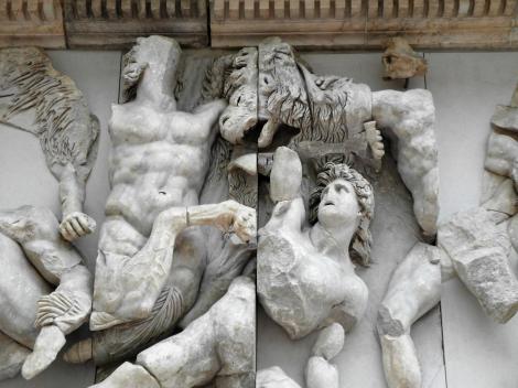 Berlin: Pergamonmuseum - Pergamonaltar (2011)