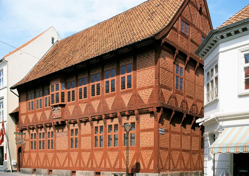 Odense: Stadtmuseum Ecke Overgade - Münzstraße (2001)