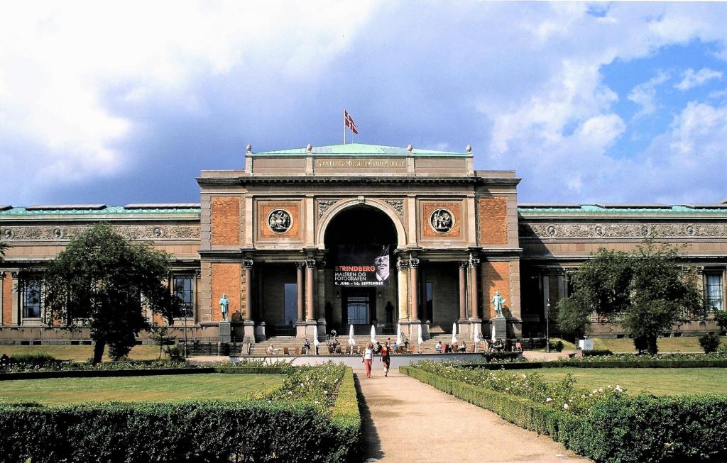 Kopenhagen: Staatliches Kunstmuseum (2001)