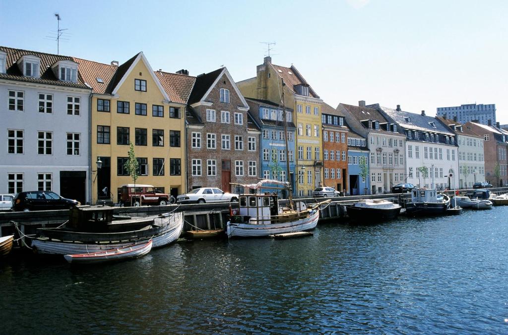 Kopenhagen: Christianhavn - Overgaden (2001)