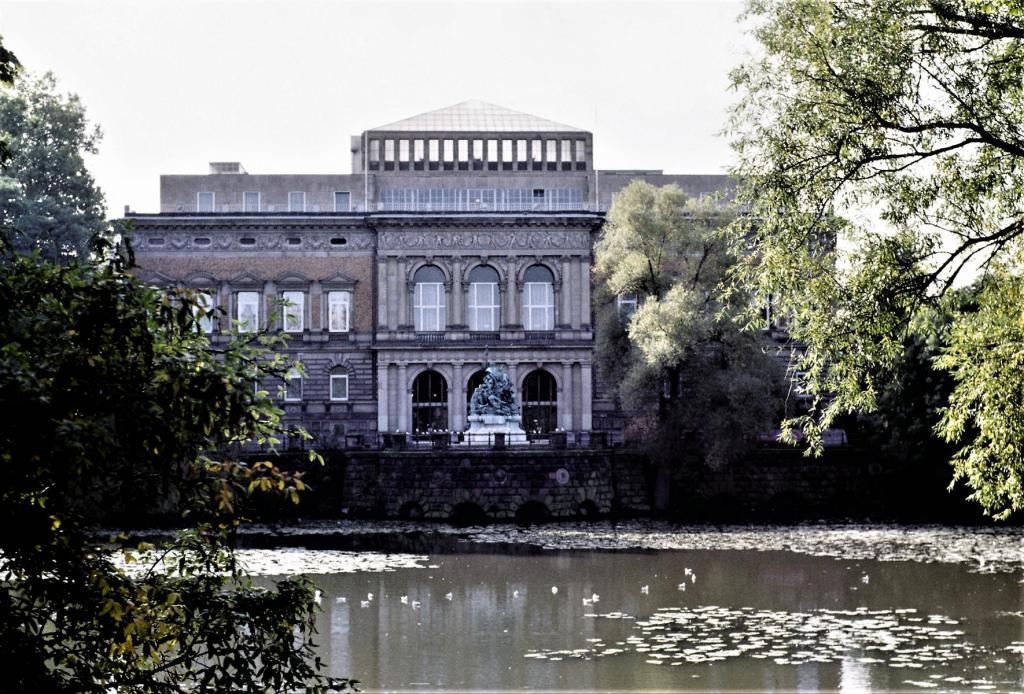 Düsseldorf: Ständehaus (1980er Jahre)