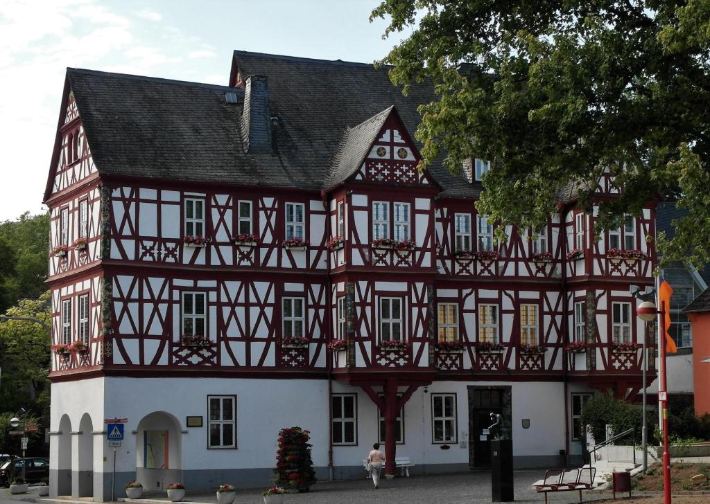 Nassau: Adelsheimer Hof [heute Rathaus] (2020)