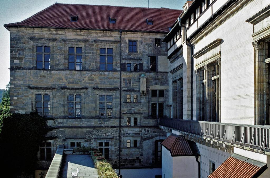 Prag: Königspalast - Ludwigstrakt mit Böhmischer Kanzlei (2004)