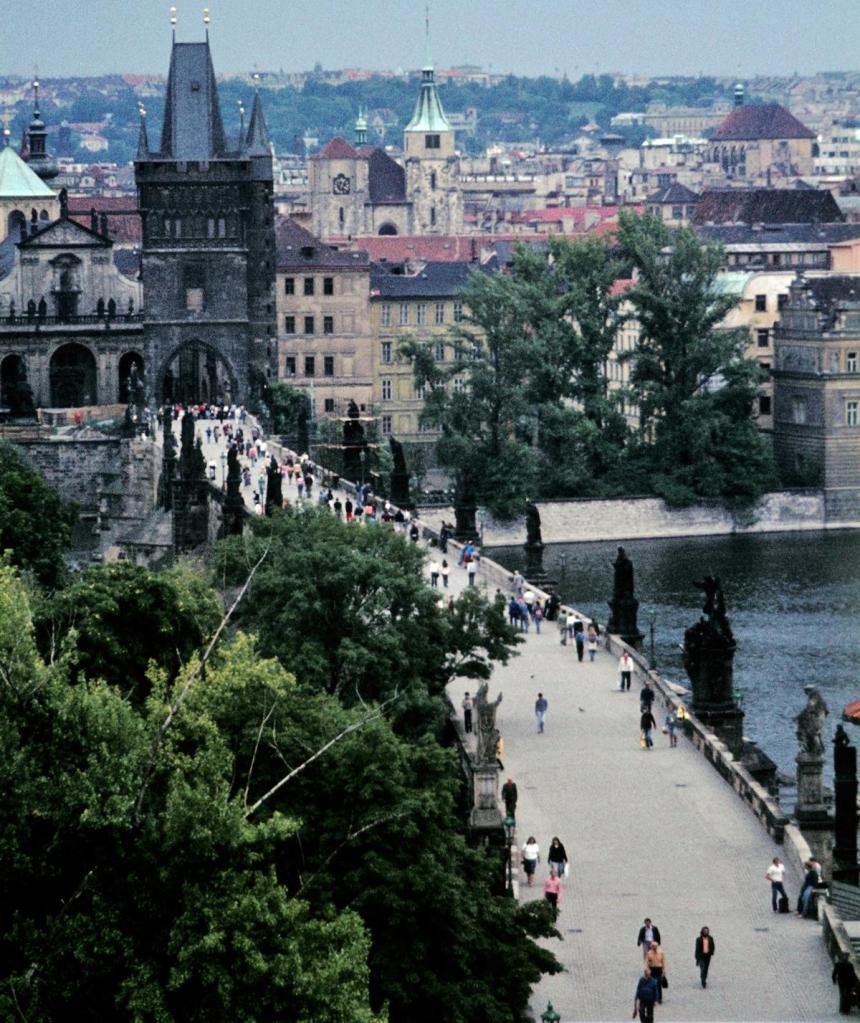 Prag: Karlsbrücke [Blick vom Kleinseitner Brückenturm] (1982)