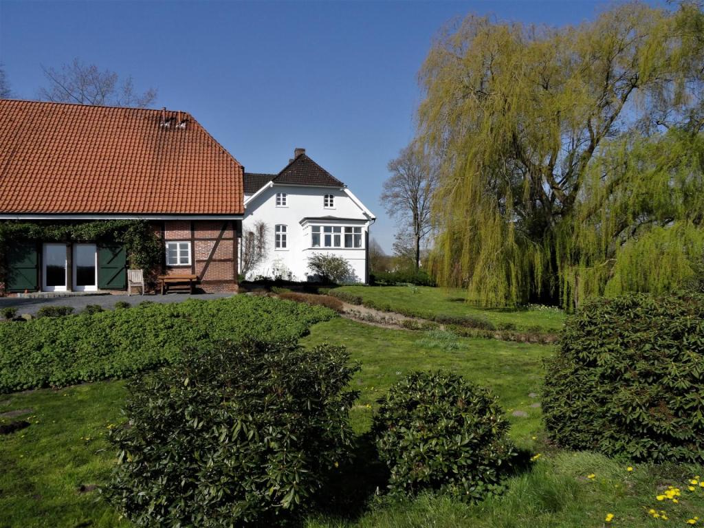 Bad Bederkesa: Amtsscheune und Amtshaus (2019)