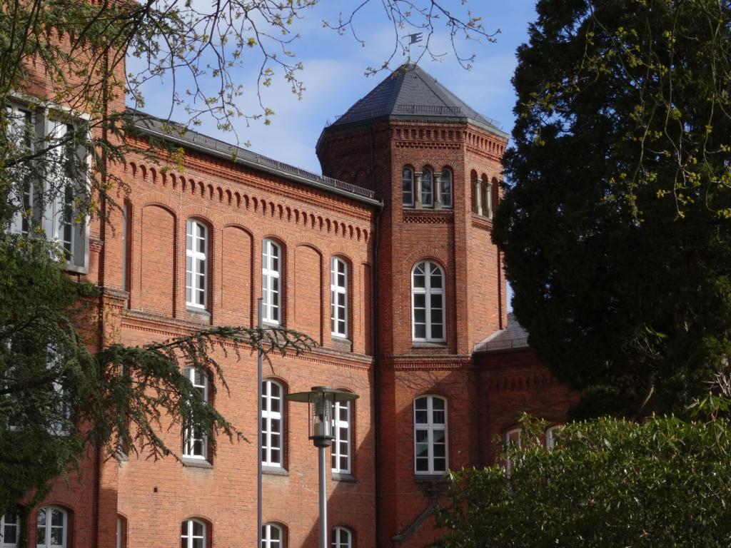 Bad Bederkesa: Niedersächsisches Internatsgymnasium (2015)