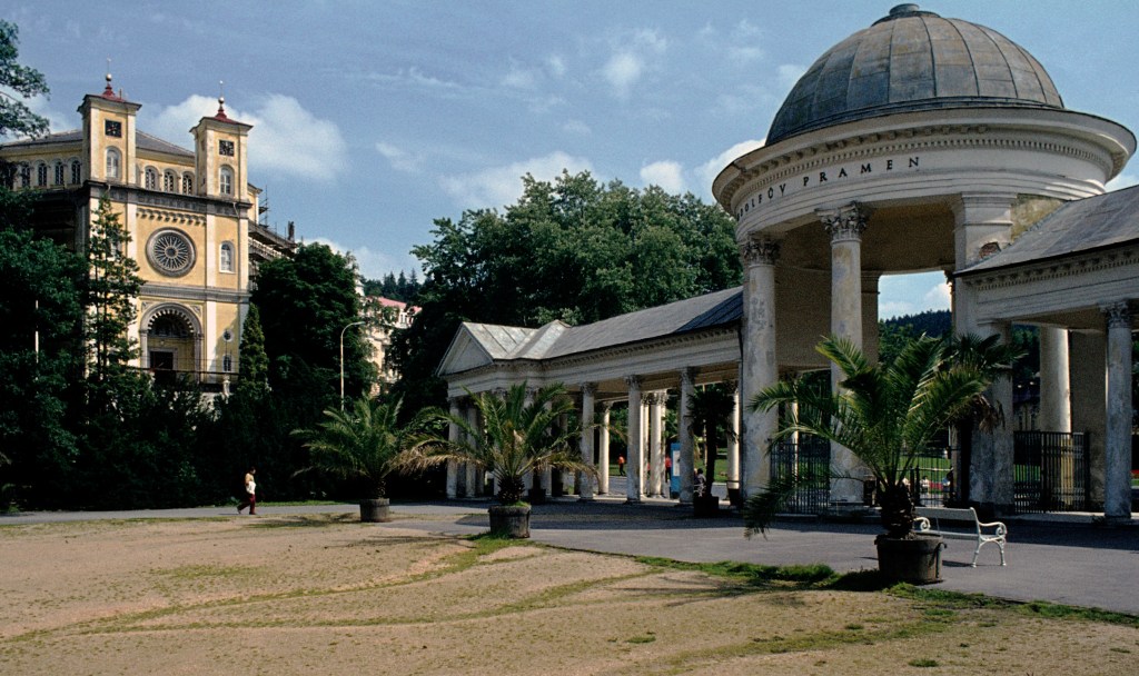 Marienbad [tschech. Mariánske Lázně]: Rudolfsquelle (1982)