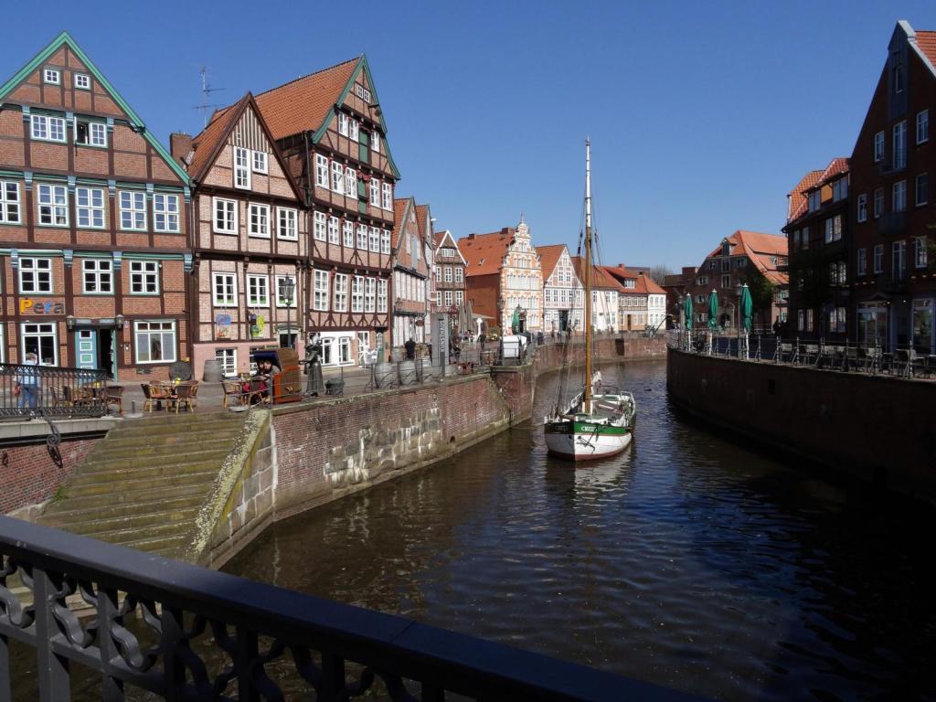 Stade: Hansehafen (2019)