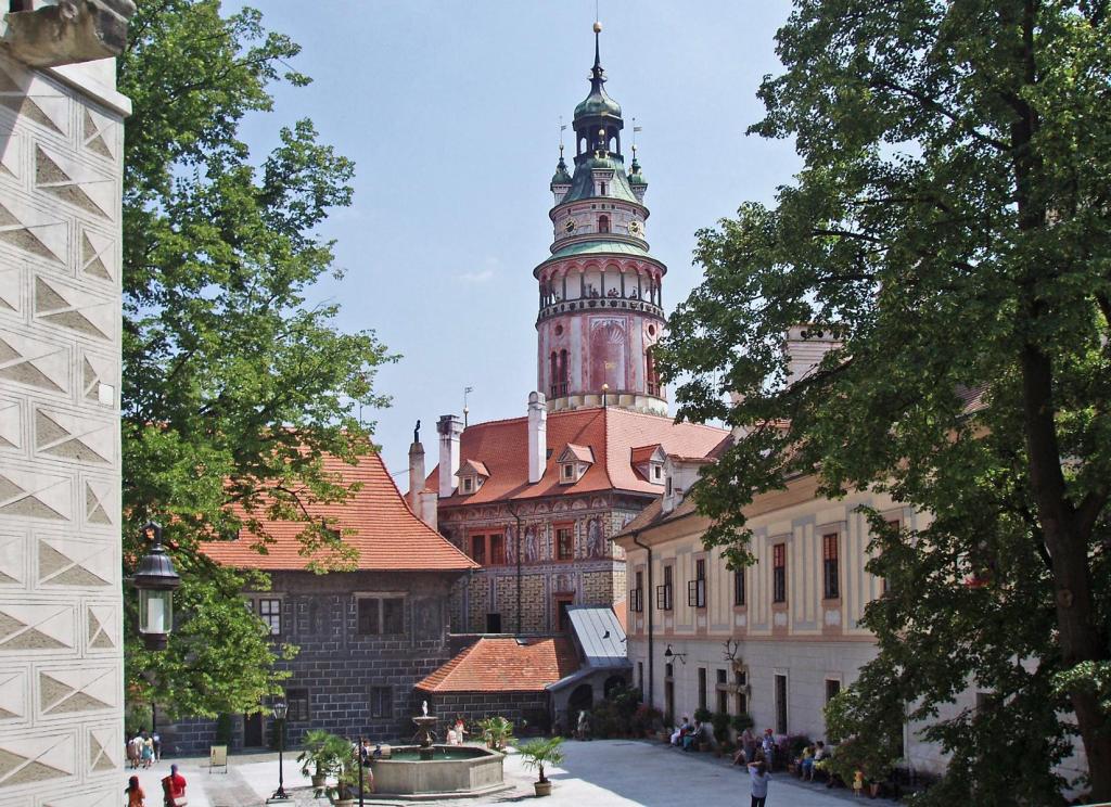 Krumau [tschech. Český Krumlov]: Schloss - 2. Hof (2006)