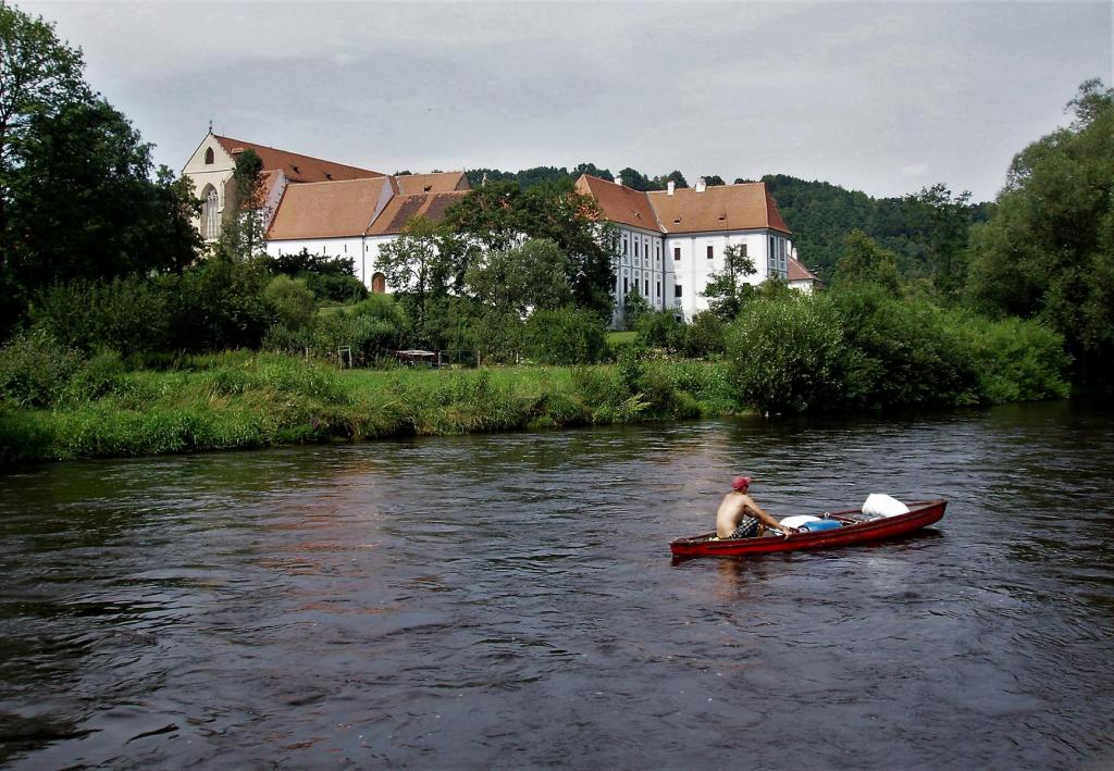 Goldenkron [tschech. Zlatá Koruna]: Kloster (2006)