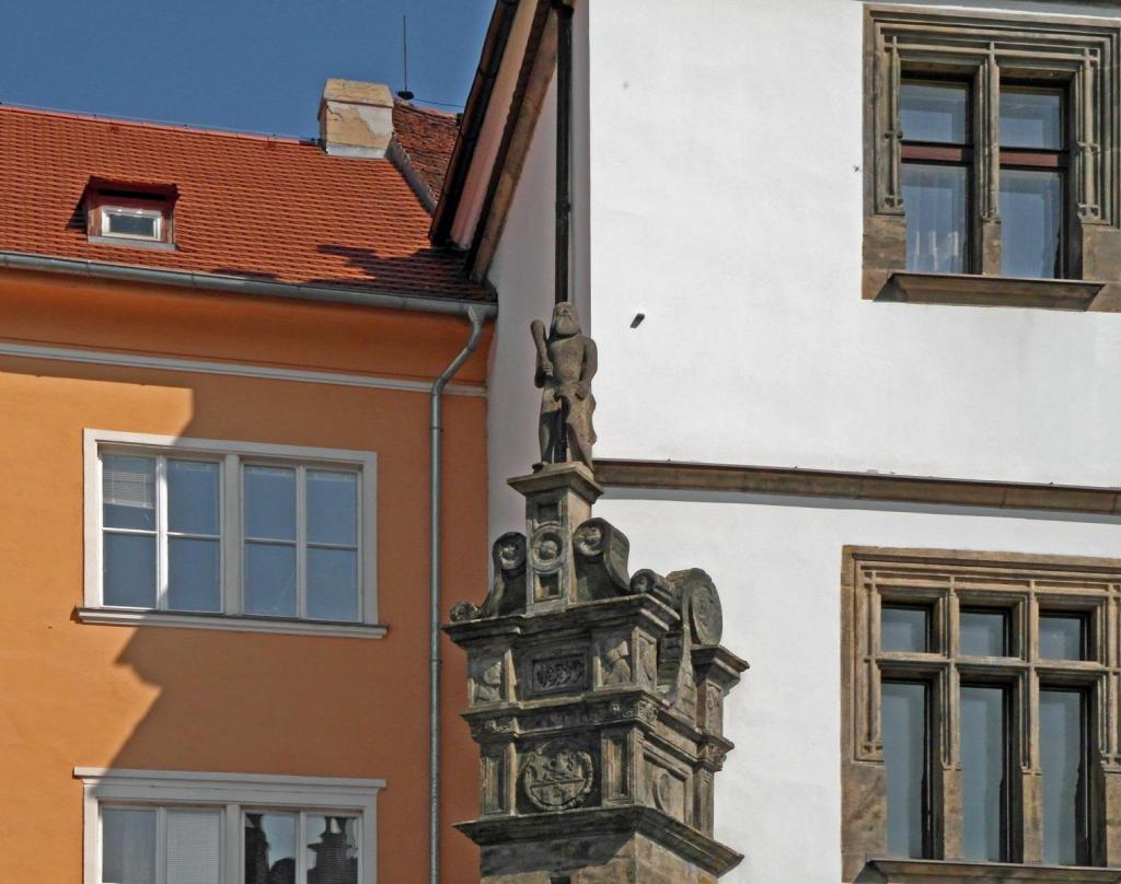 Leitmeritz [tschech. Litoměřice]: Rolandstatue am Rathaus (2012)
