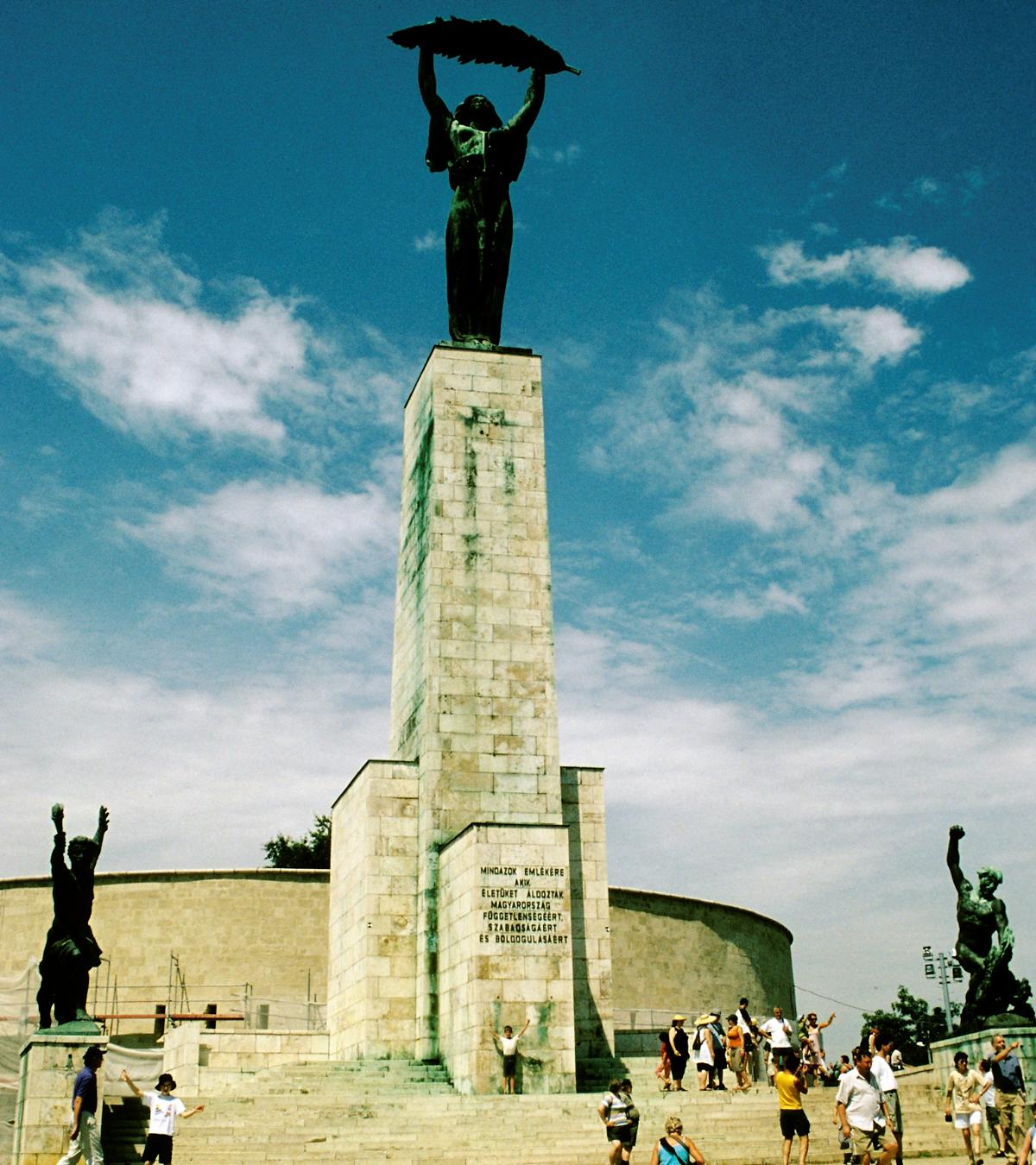 Budapest: Gellertberg - Denkmal (2004)