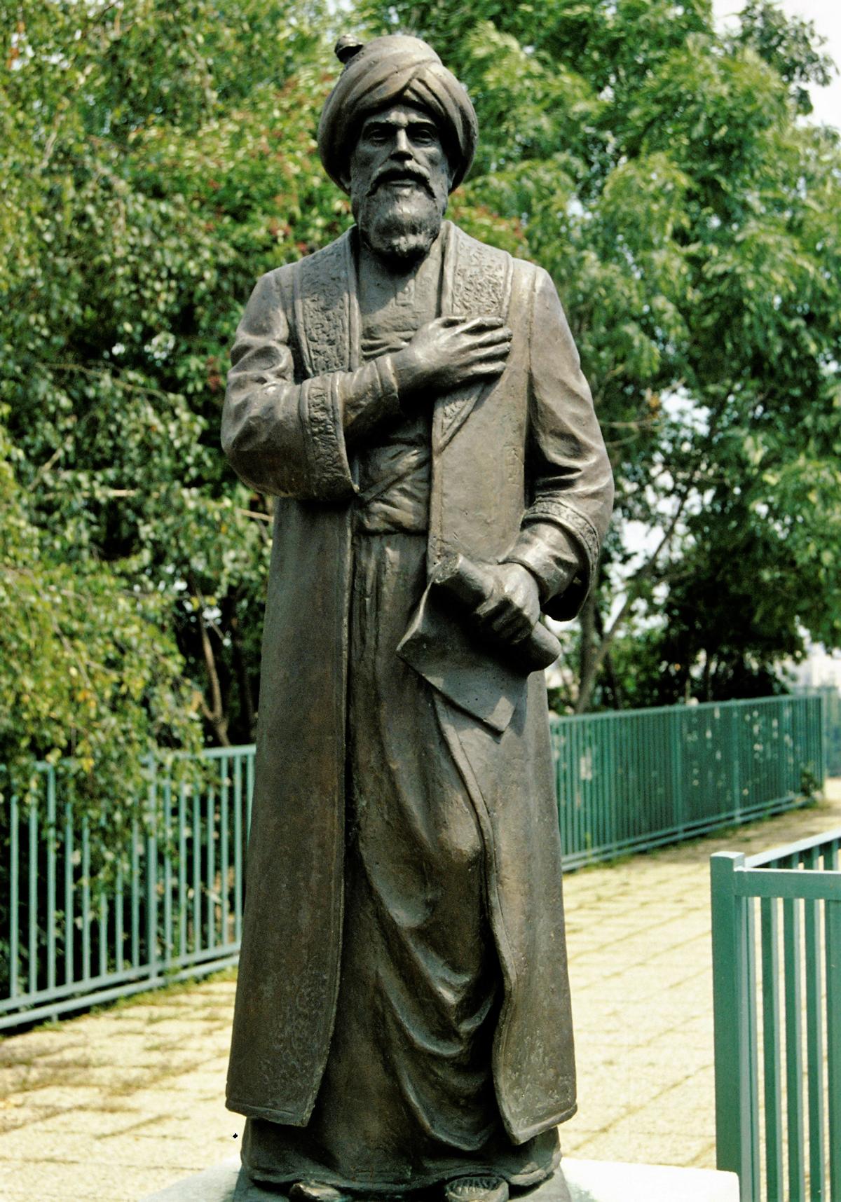 Budapest: Gül Baba-Statue (2004)