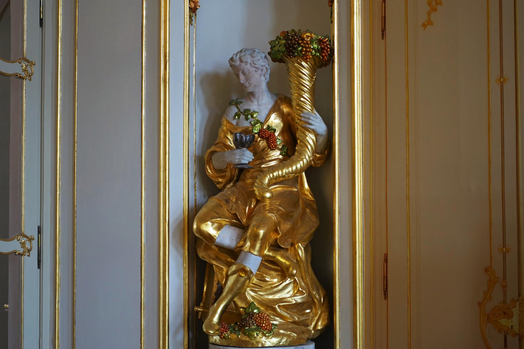 Esterhaza: Schloss - Prunksaal, Symbol des Herbstes (2021)