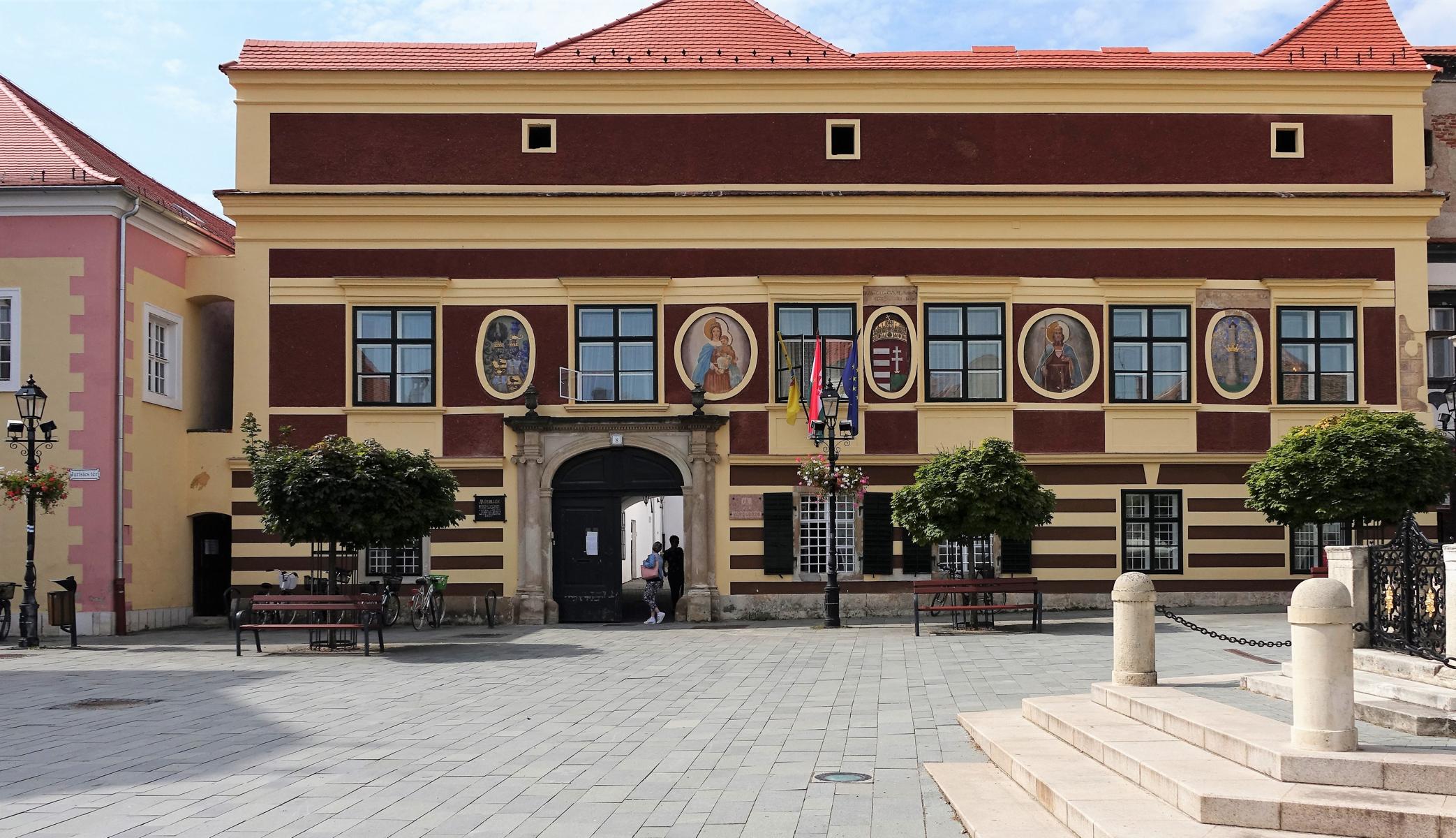 Güns [ung. Köszeg]: Rathaus (2021)