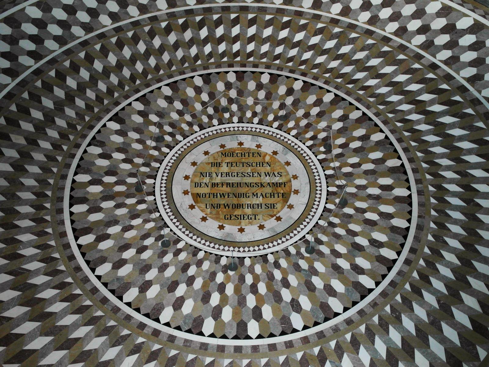 Kelheim: Befreiungshalle - Boden (2018)