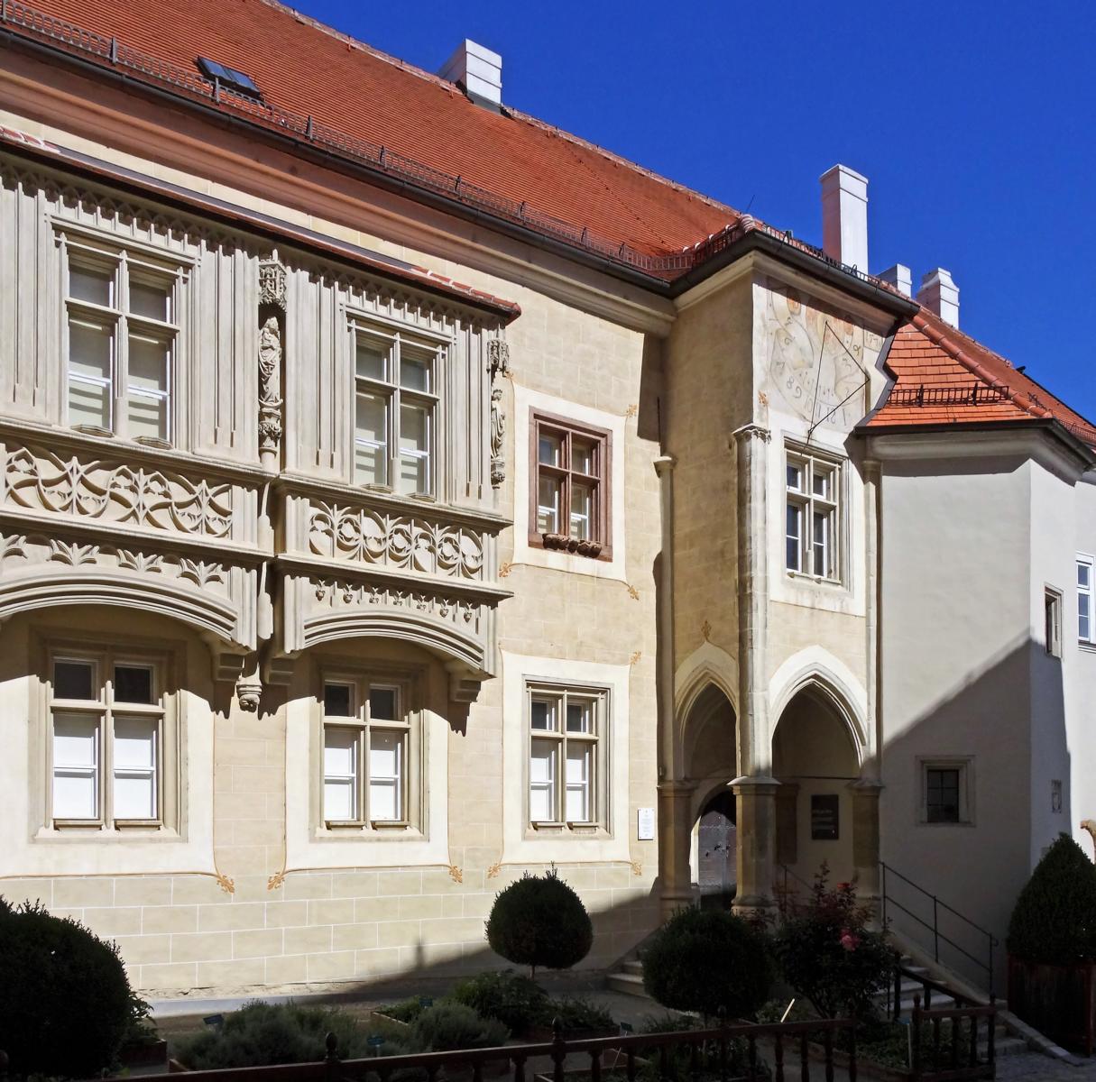 Klosterneuburg: Stift - Stiftsarchiv im Leopoldihof (2021)
