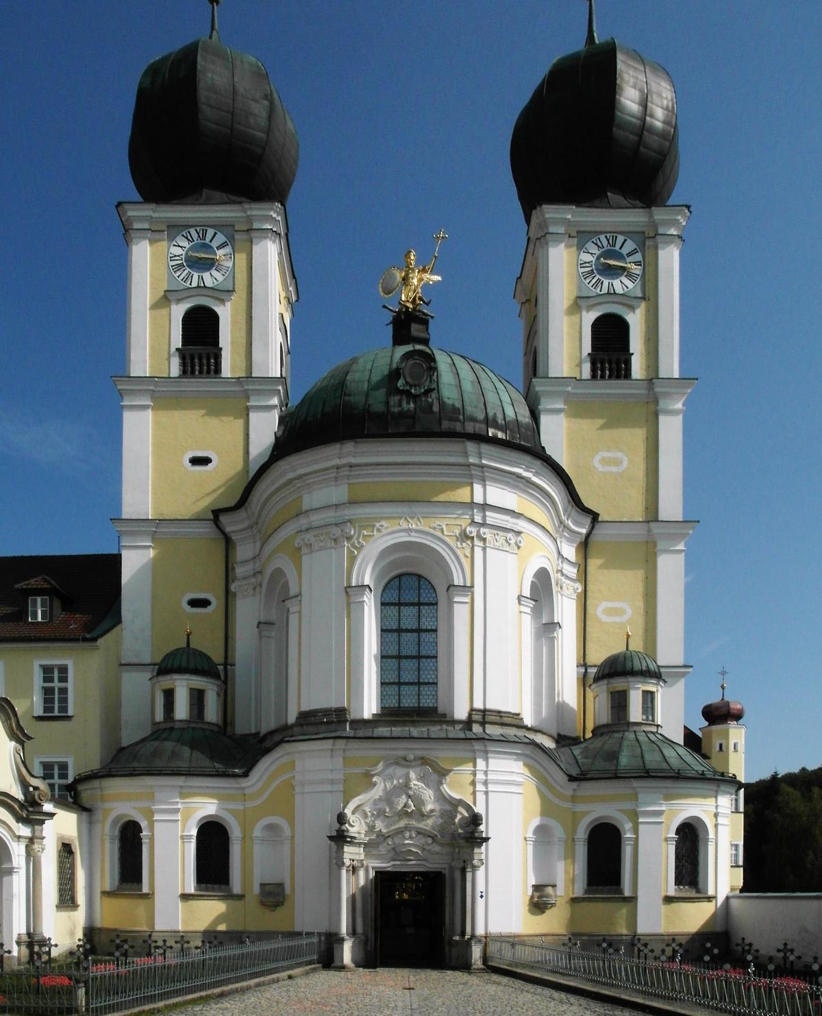 Metten: Klosterkirche (2020)