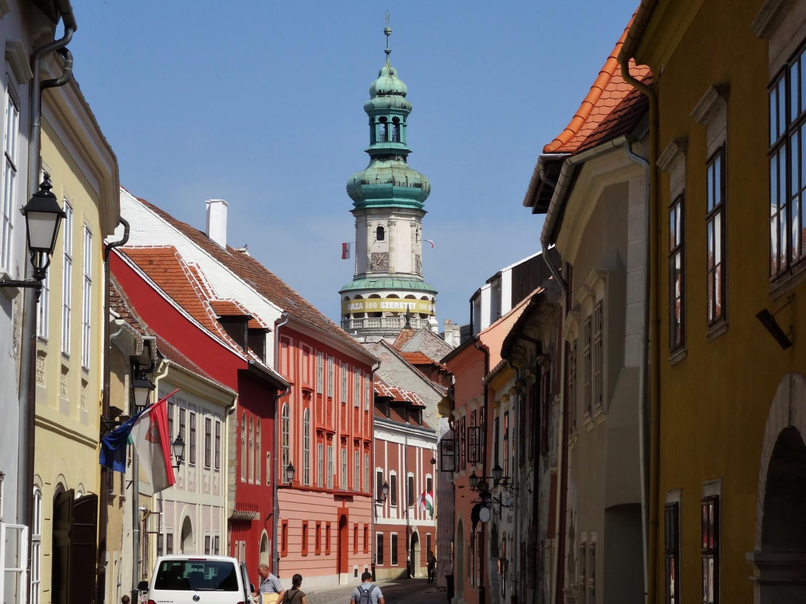 Ödenburg [ung. Sopron]: Neugasse (2021)