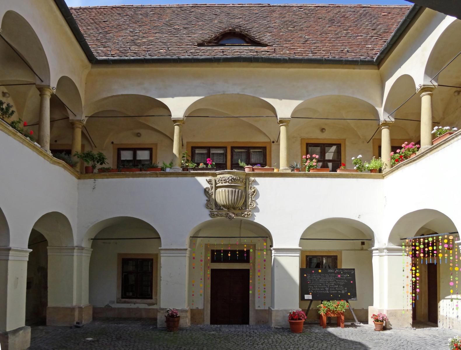 Ödenburg [ung. Sopron]: Eggenberg-Palais - Hof (2021)