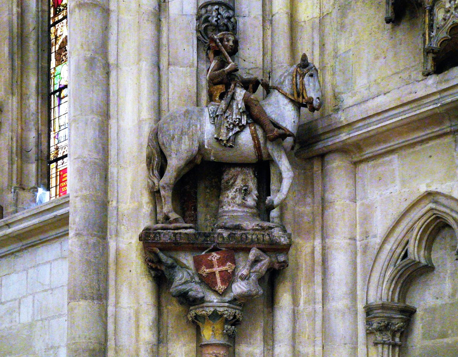 Regensburg: Dom - Westwand Reiterfigur des Hl. Georg (2018)