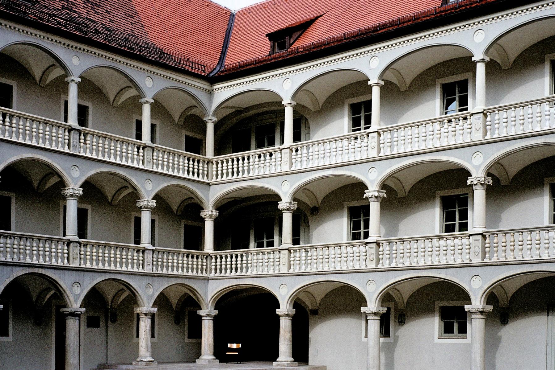 Regensburg: Thon-Dittmer-Palais - Innenhof (1983)