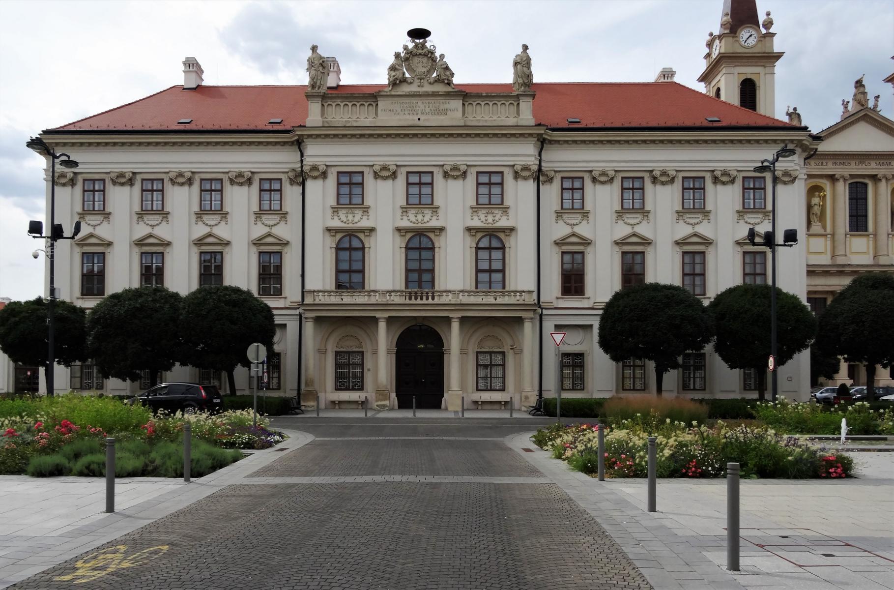 Steinamanger [ung. Szombathely]: Bischofspalais (2021)