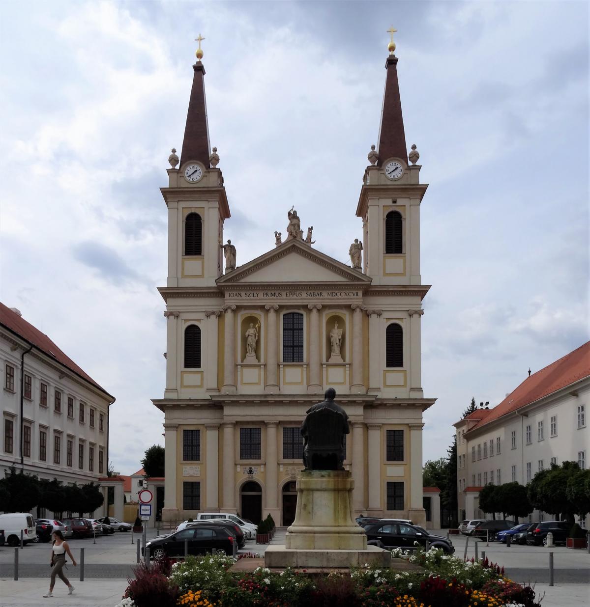 Steinamanger [ung. Szombathely]: Dom (2021)