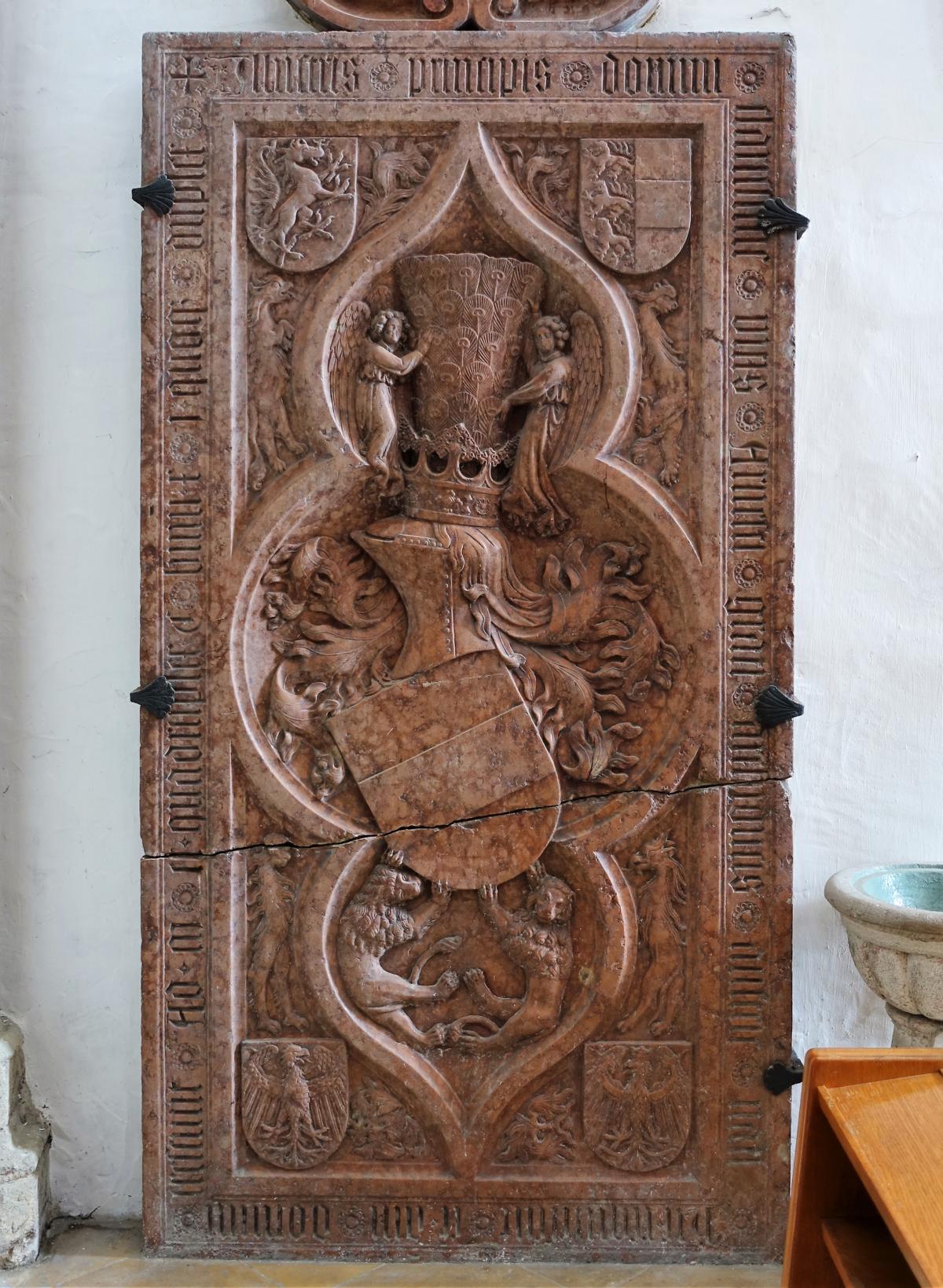 Wiener Neustadt: Dom - Grabplatte für die jüngeren Geschwister Friedrichs III. (2021)