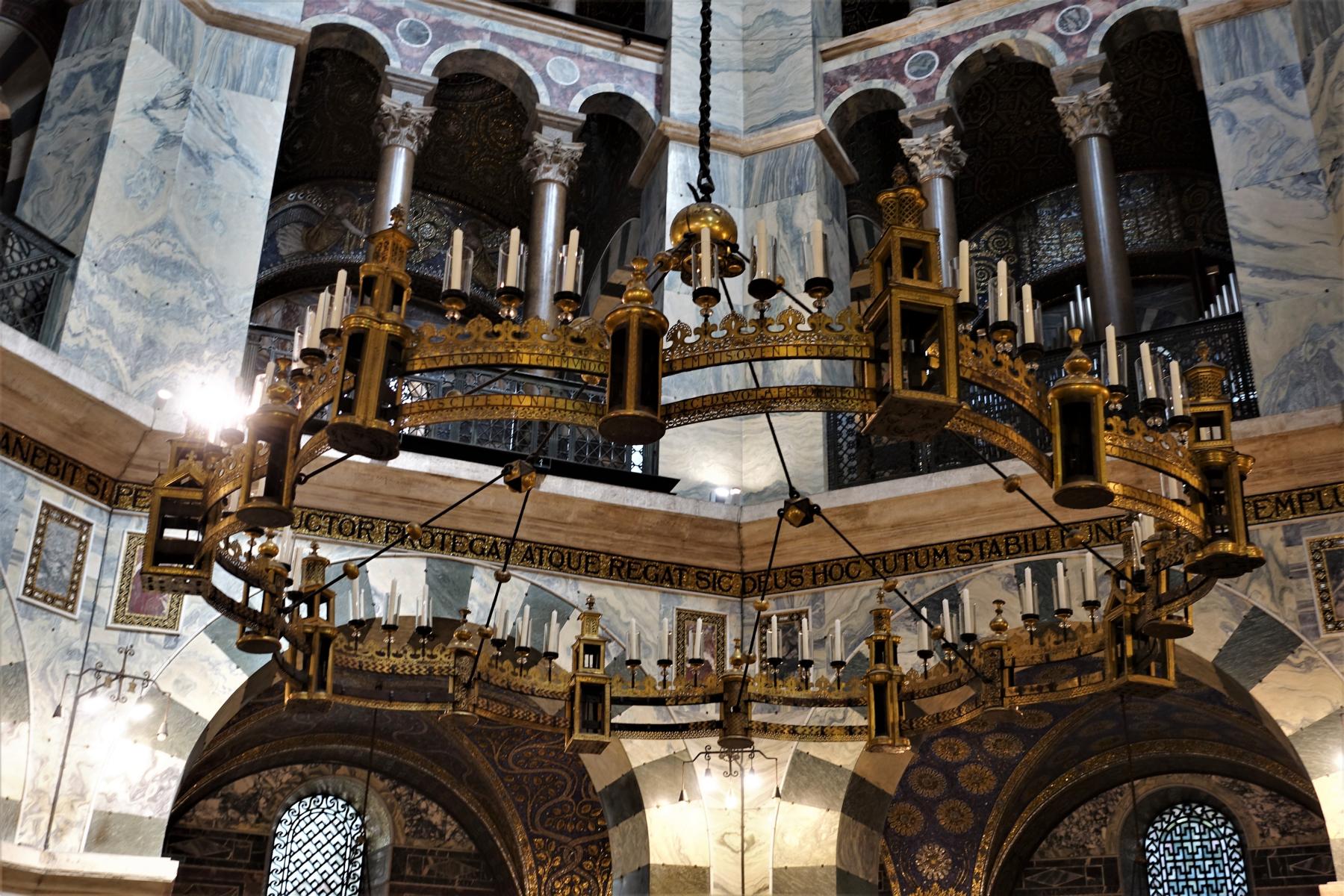 Aachen: Dom - Barbarossaleuchter (2021)