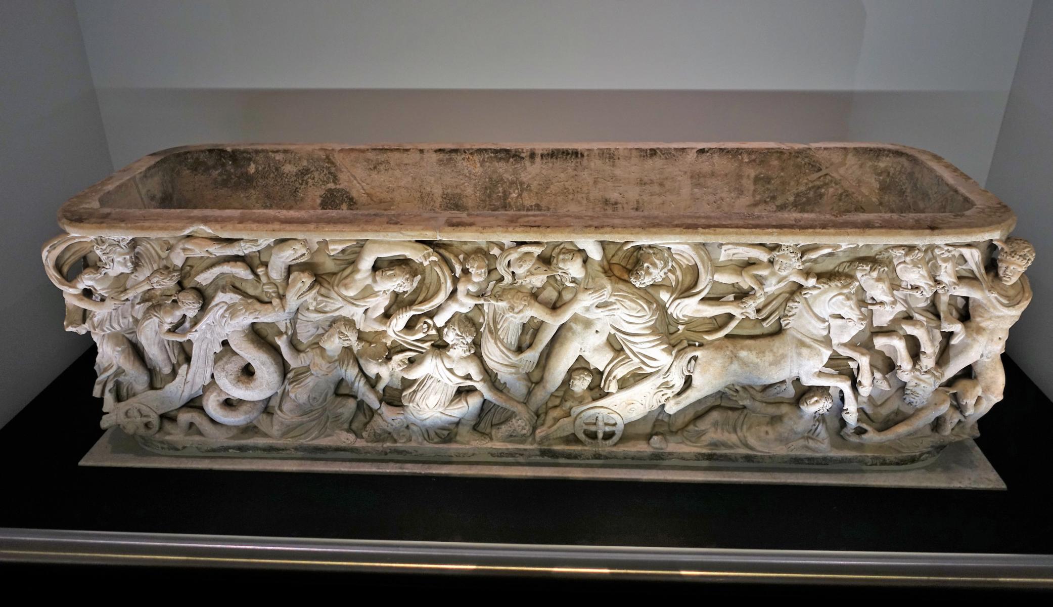 Aachen: Domschatz - Proserpina-Sarkophag (2021)