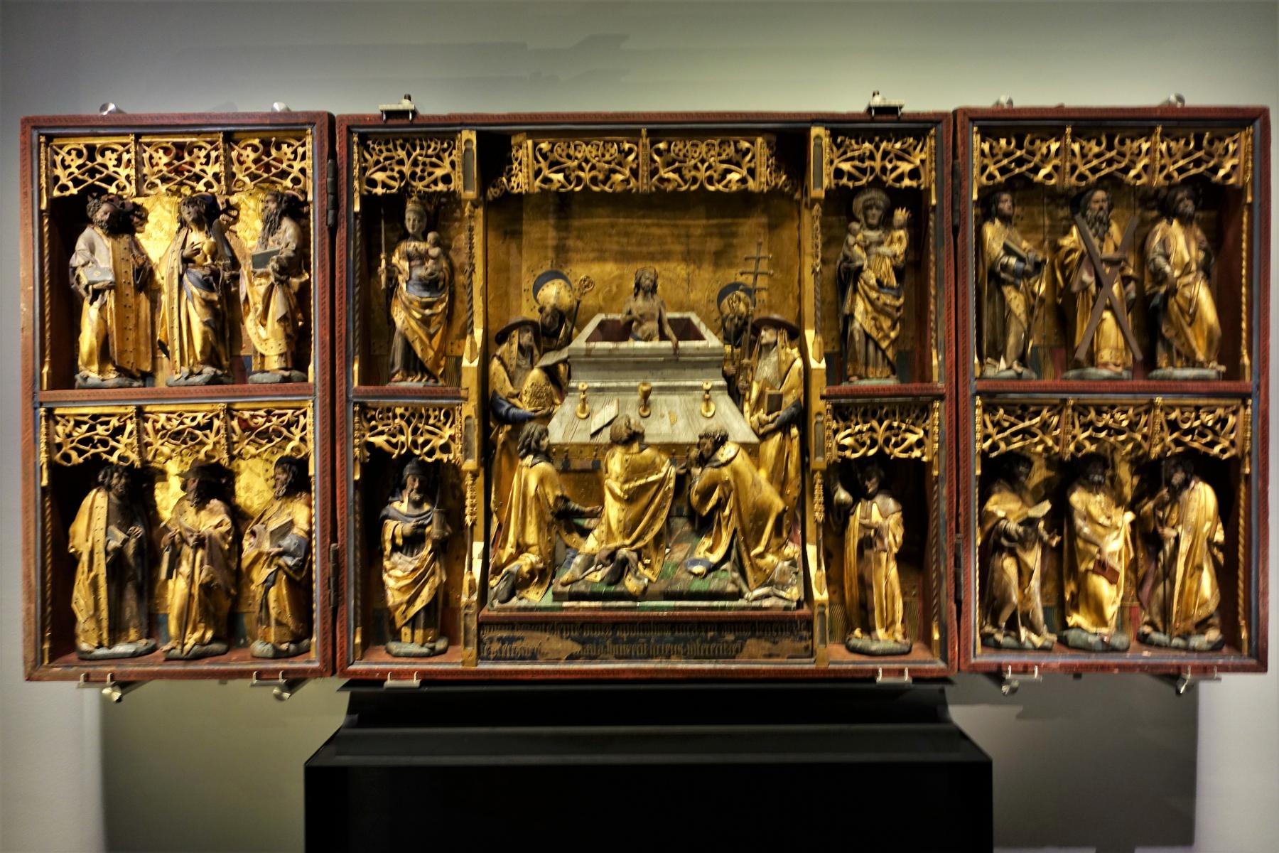 Aachen: Domschatz - Flügelaltar [mit Gregorsmesse im Mittelteil] (2021)