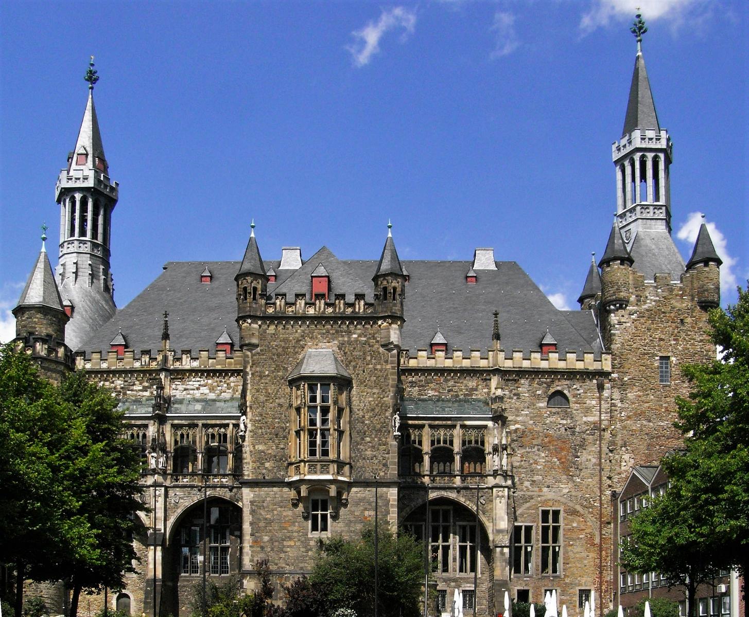 Aachen: Rathaus [Südseite] (2008)